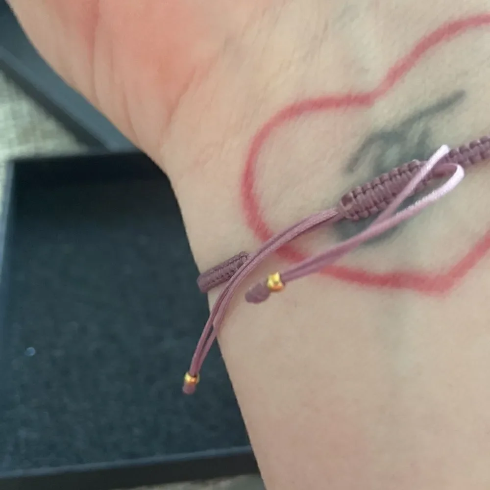 Veronica Antonucci bracelet pull tye light purple NWT